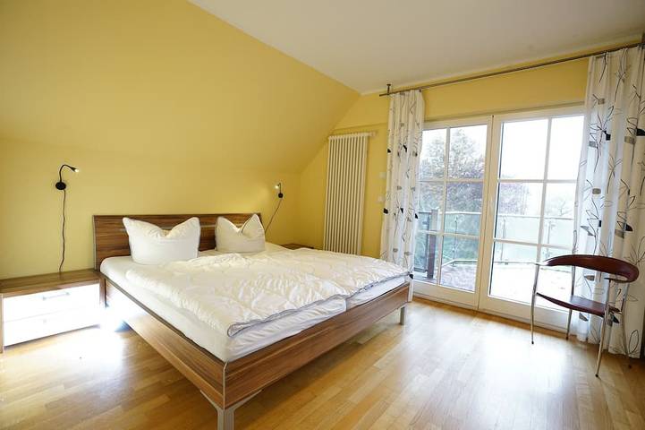 Ferienhaus für 11 Personen, mit Sauna und Garten sowie Balkon am Schweriner See - 3