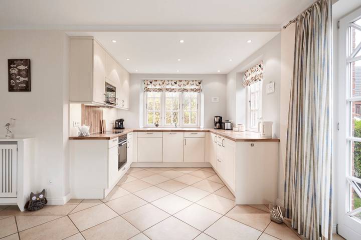 Ferienhaus für 5 Personen, mit Sauna und Terrasse sowie Garten in Utersum - 4