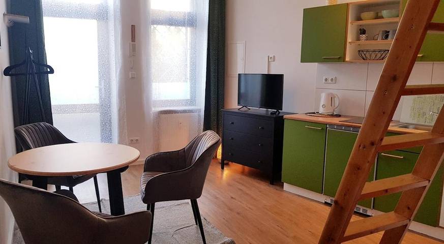 Ferienwohnung für 3 Personen, mit Terrasse und Garten in Neukölln Berlin - 2