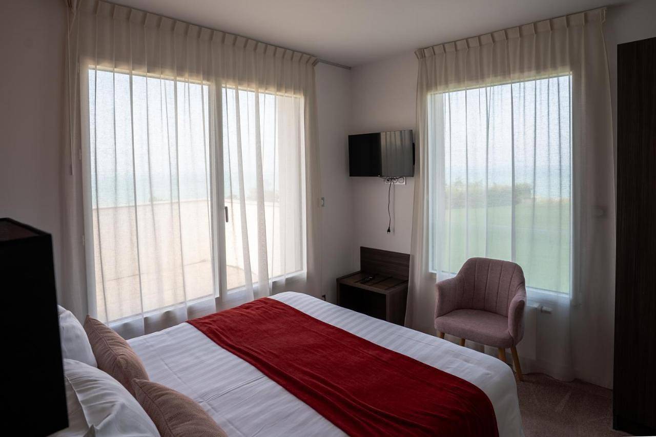 Comfort Room with Garden View in Plérin, Côte de Goëlo