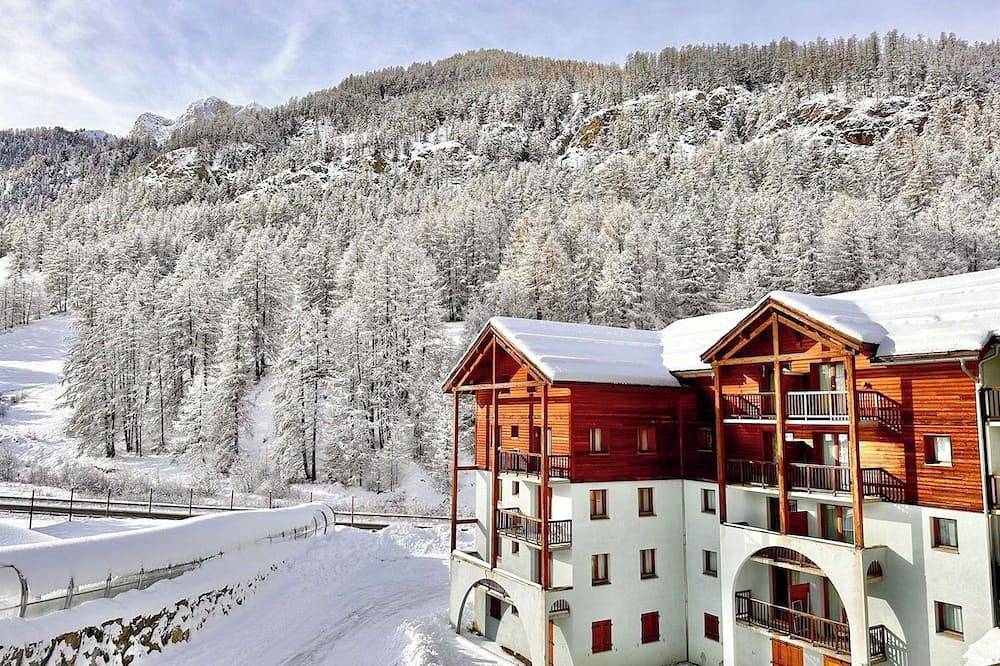 Apartamento entero, Casa-Bois de Pisan au pied des pistes in Molines-en-Queyras, Queyras