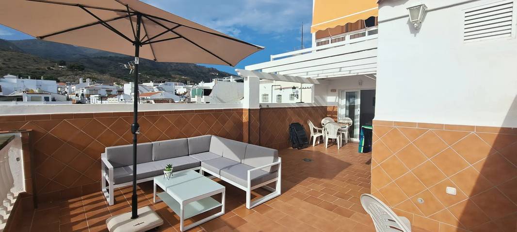Ferienwohnung für 5 Personen, mit Terrasse in Maro
