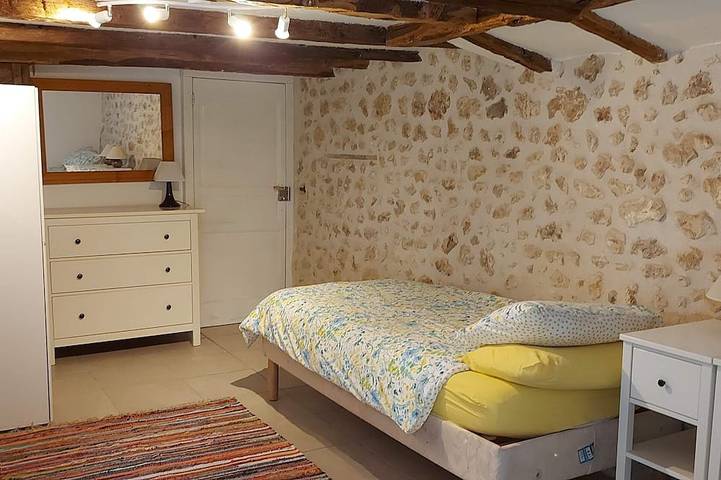 Gîte pour 4 personnes, avec jardin à Saint-Martin-de-Ribérac - 4