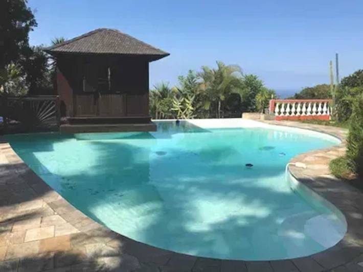 Bungalow pour 2 personnes, avec piscine et terrasse sur l' Île de la Réunion