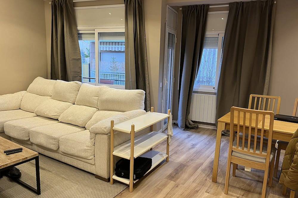 Entire apartment, Apartamento Centro Sant Cugat in Sant Cugat del Vallès, Barcelona Inland