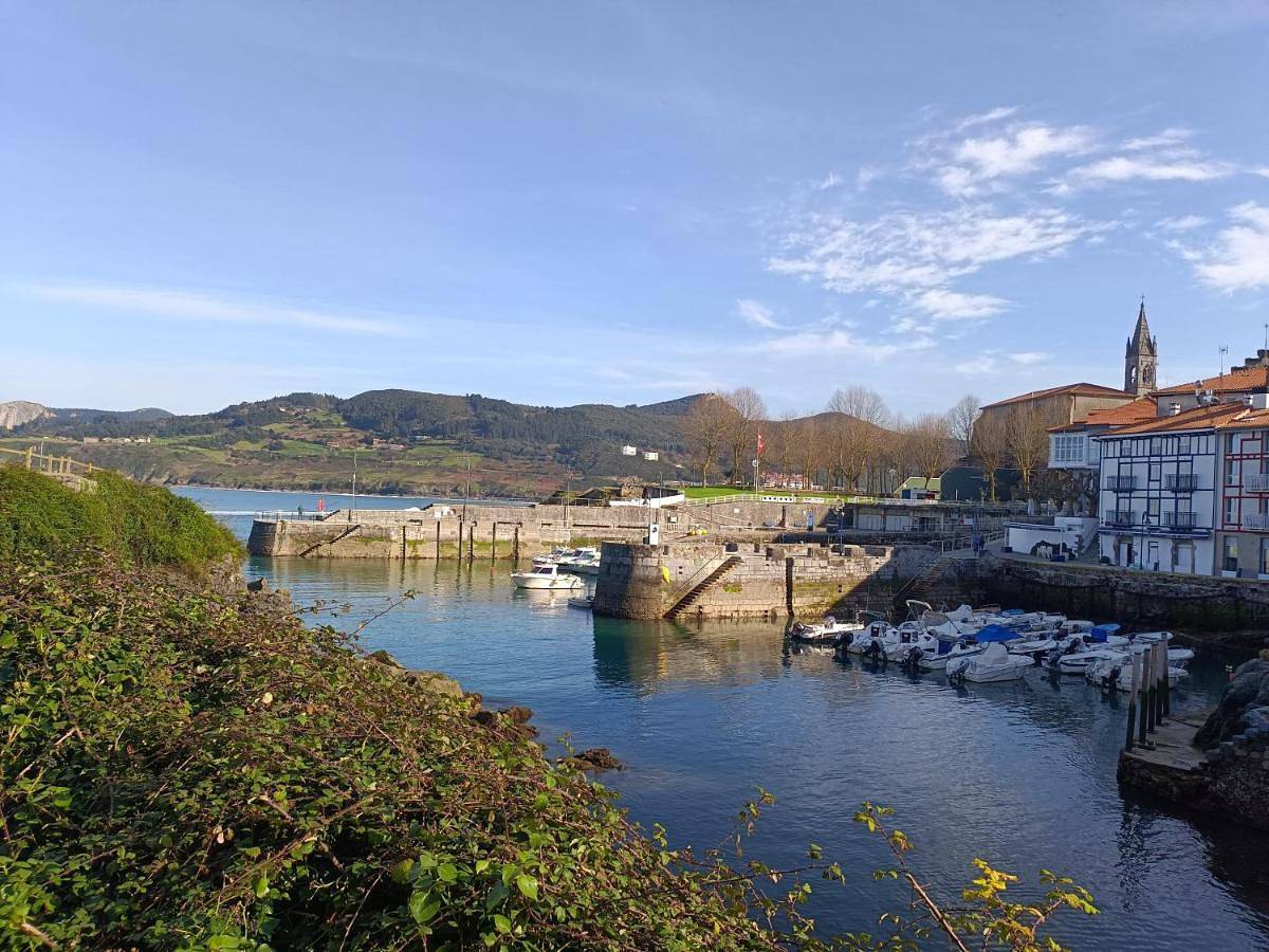 Apartamento entero, Vivienda Turístico Erreka Beach in Laidatxu (Mundaka), Mundaka