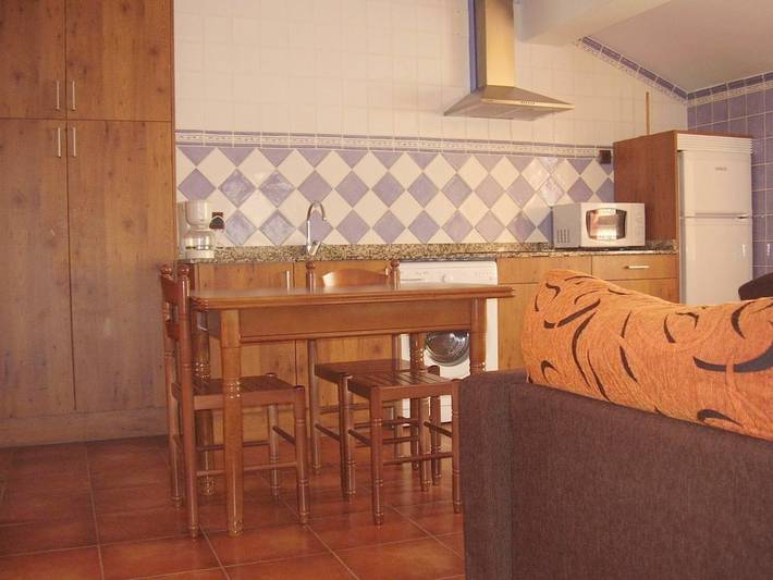 Apartamento para 2 personas, con Balcón y Terraza además de Jardín y Vistas en Queveda
