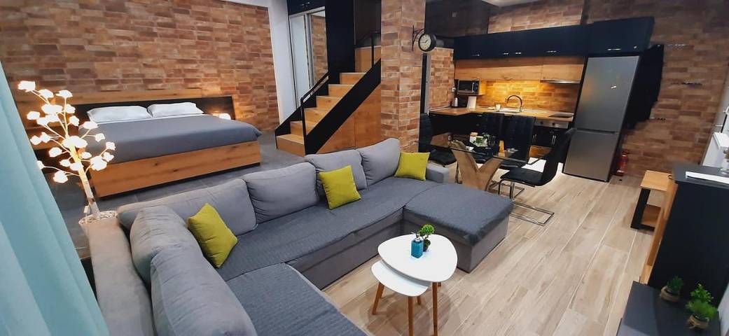 Gîte pour 6 personnes, avec vue à Serrès - 2