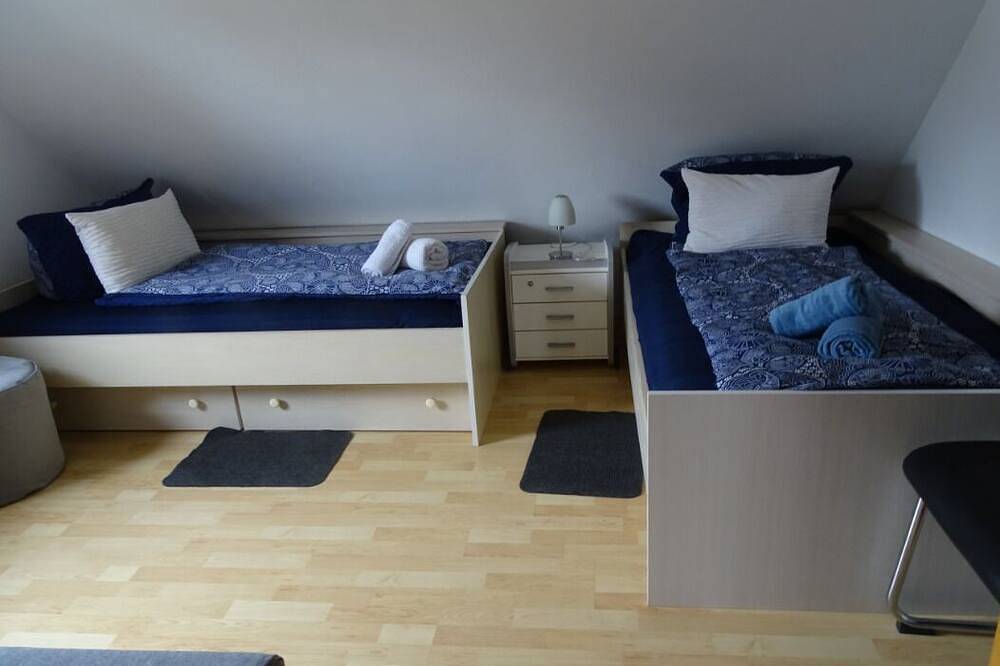 Ganze Wohnung, Ferienwohnung in Nettetal bei Venlo. Gerne Gruppen! in Nettetal, Niederrhein
