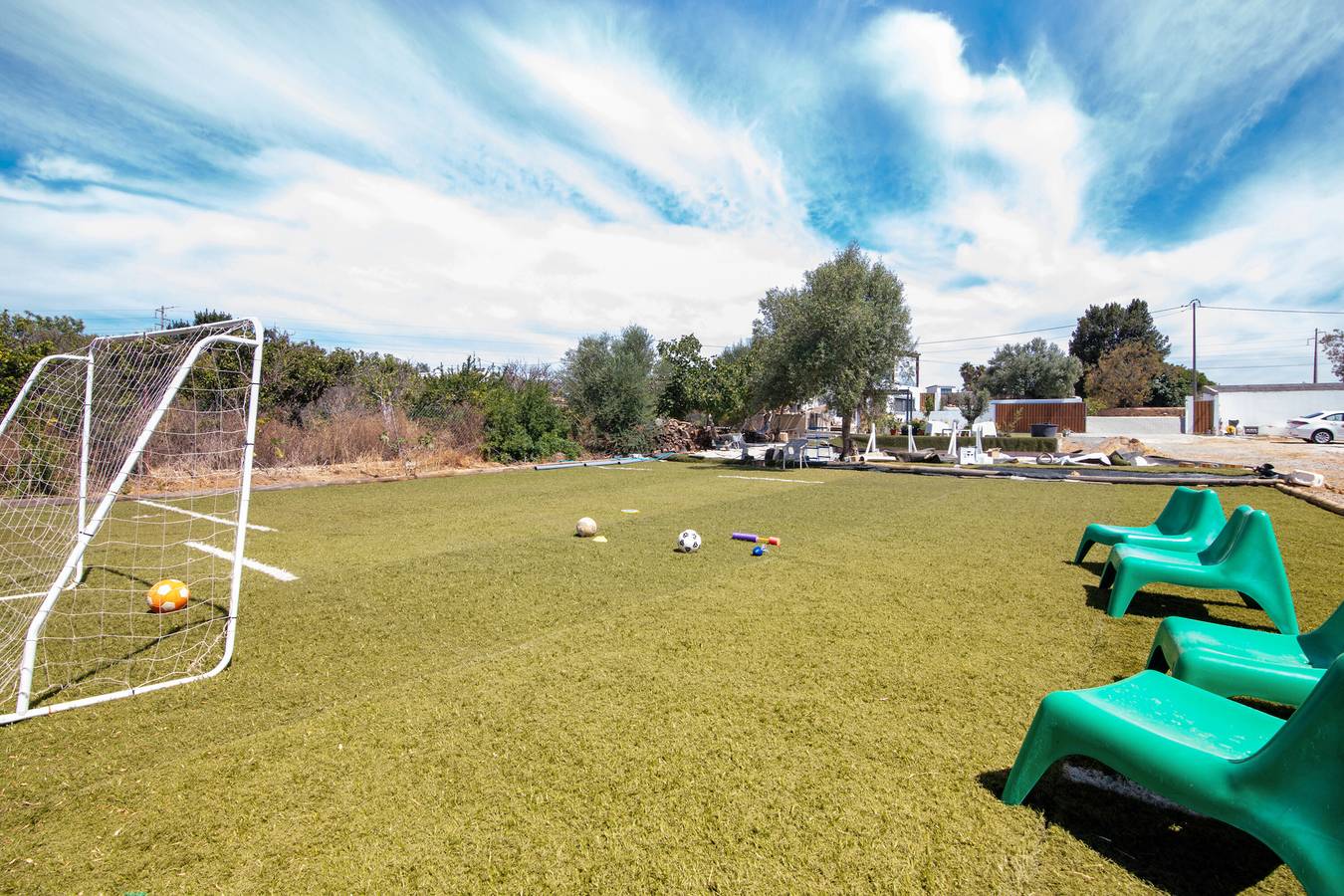 Ferienhaus 'Atlantida Farm' mit privater Terrasse, Wi-Fi und Klimaanlage in Moncarapacho, Parque Natural da Ria Formosa