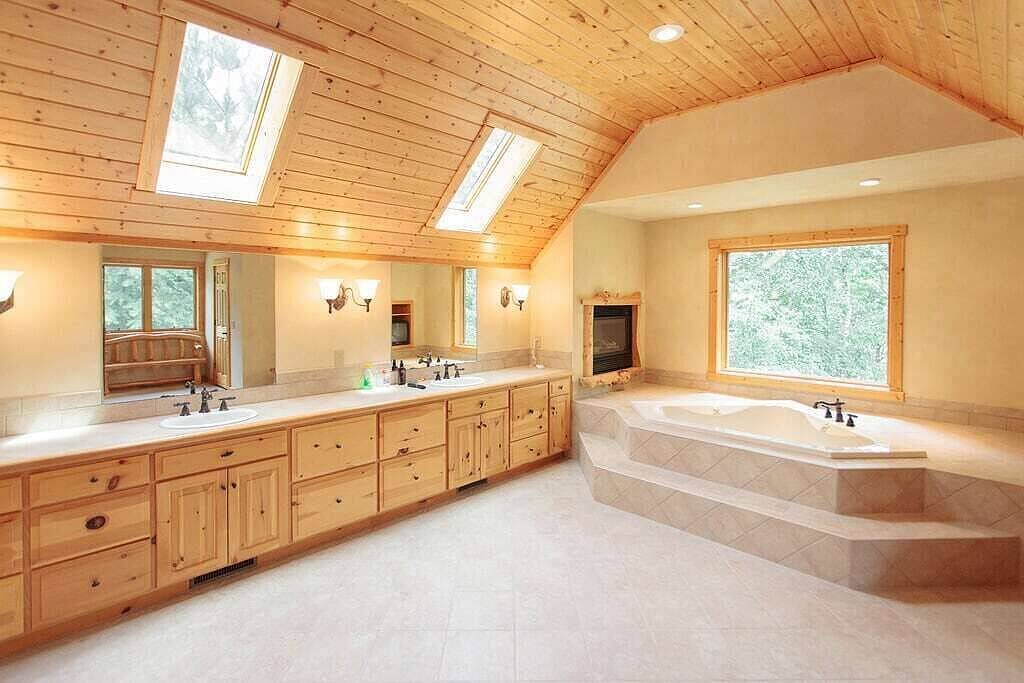 Luxuswasserhaus auf Weißfisch-Kette von Seen in Crosslake, Crow Wing County