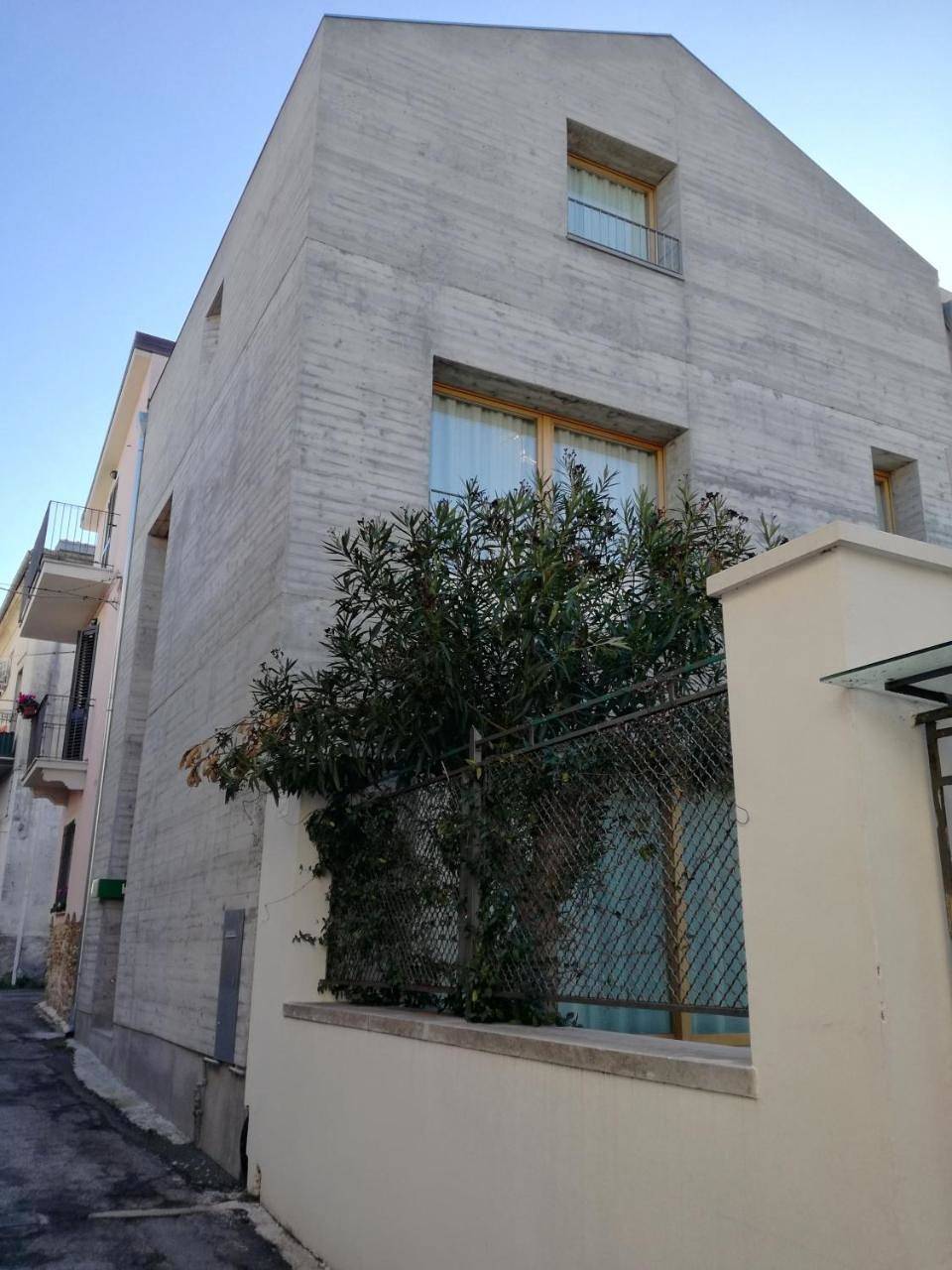 La casa di Mario tra le case in Ortona, Ortona (Gemeinde)