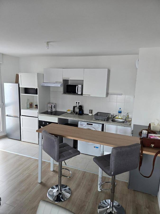 Gîte pour 4 personnes, avec balcon et vue à Clichy-sous-Bois - 4