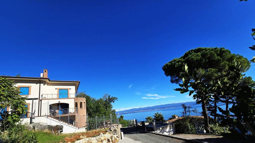 Villa für 12 Personen, mit Garten in Opatija Riviera