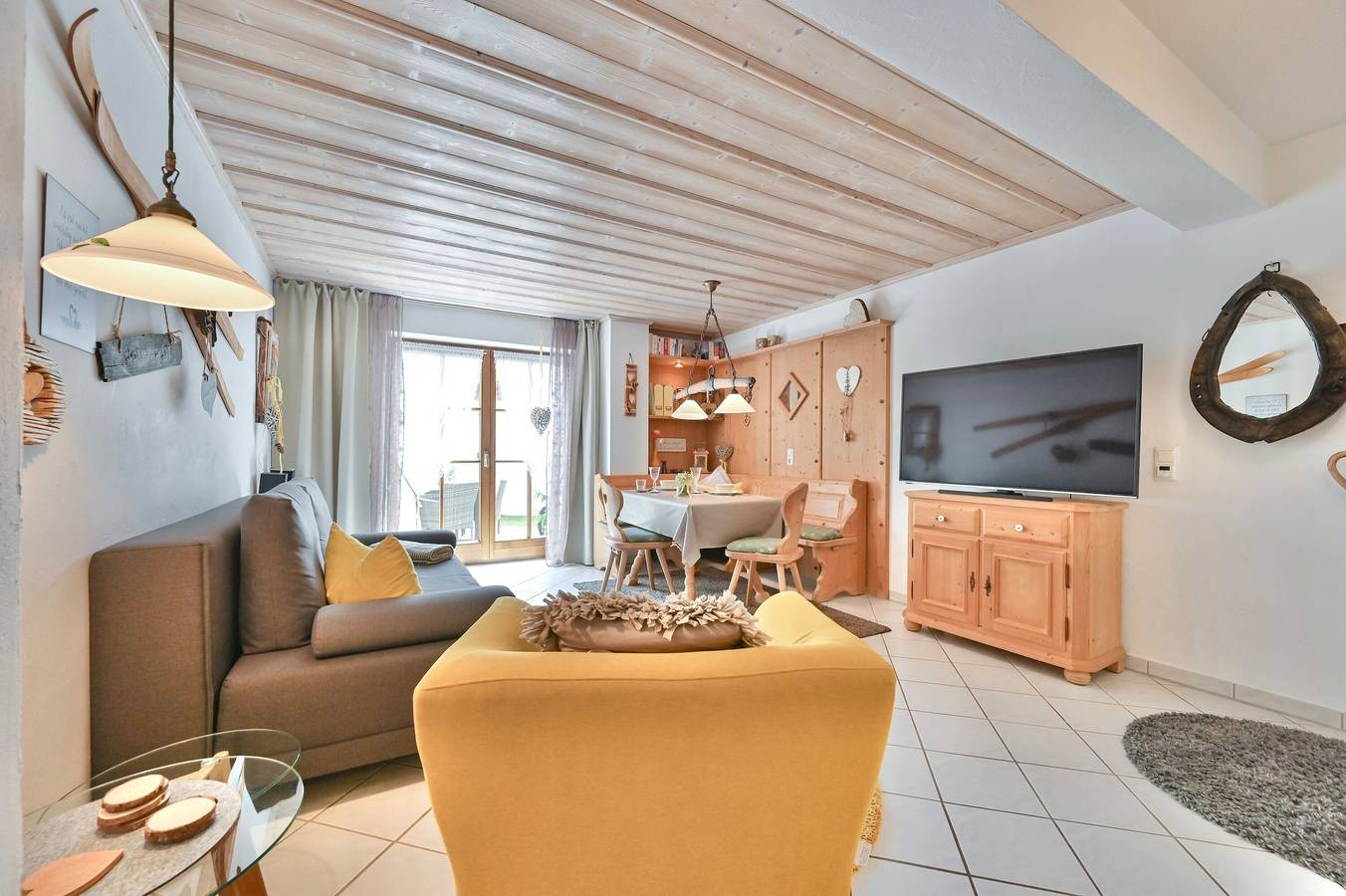 Ganze Ferienwohnung, Alpina - Ferien mit Herz in Roßhaupten, Bayerisch Schwaben