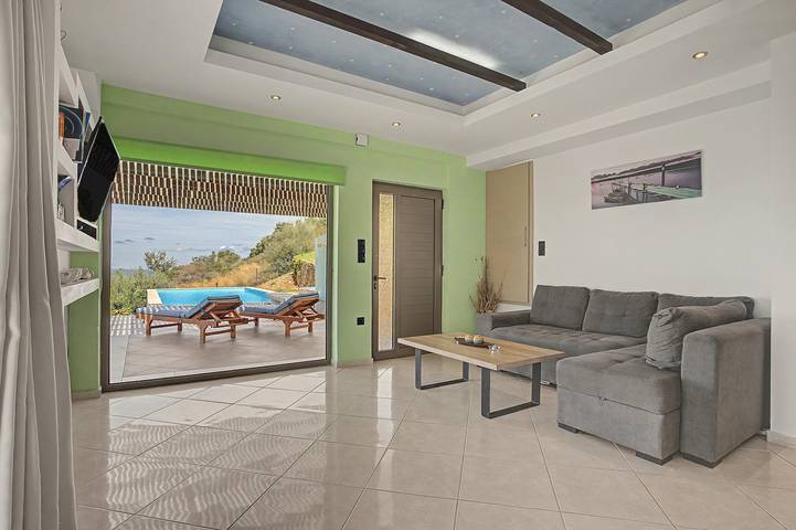 Villa „Gusta“ mit Meerblick, WLAN und Klimaanlage in Lasithi