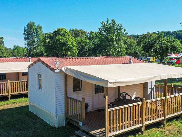 Camping pour 5 personnes, avec bassin pour enfant, animaux acceptés dans l' Ariège - 2