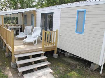 Gîte pour 6 personnes, avec terrasse, animaux acceptés à La Chaize-Giraud