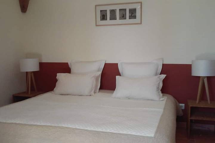 Gîte pour 3 personnes, avec terrasse et jardin à Seillans - 2