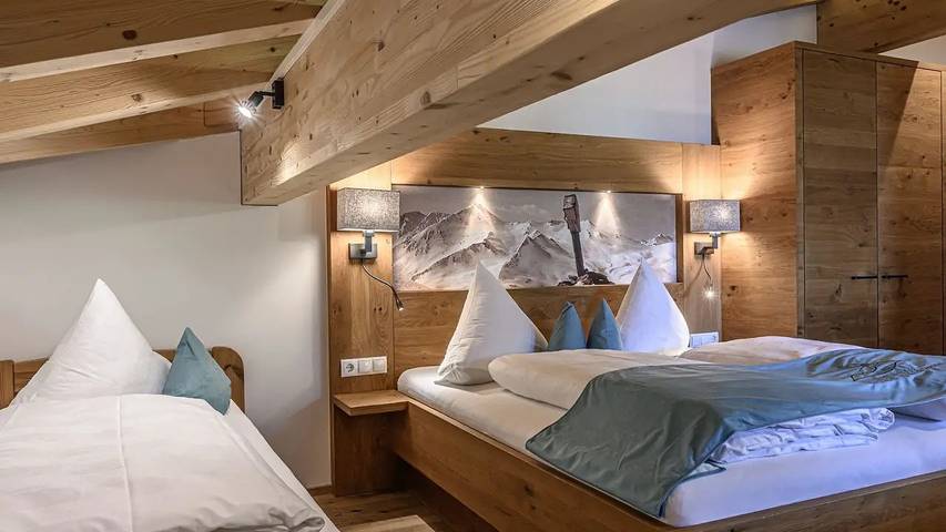 Bauernhof für 10 Personen, mit Sauna und Garten in Kaltenbach