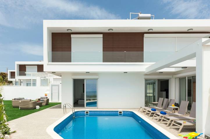 Villa für 6 Personen, mit Balkon und Pool sowie Garten in Ayia Napa - 4