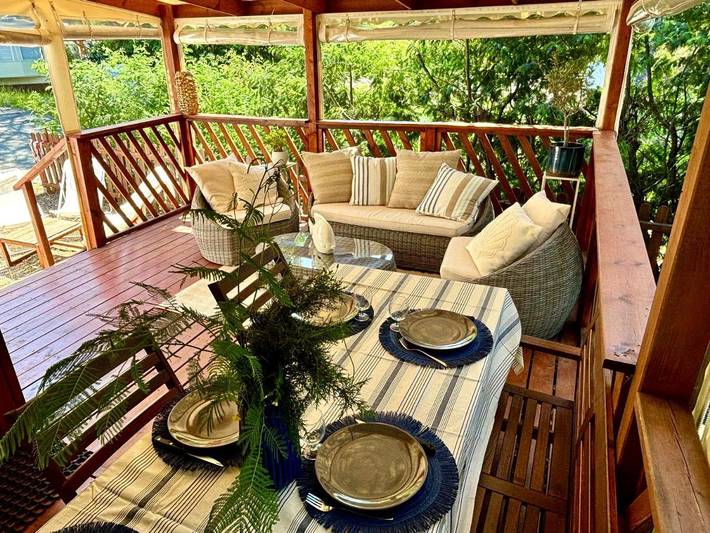 Camping pour 11 personnes, avec terrasse et piscine à Gassin - 4