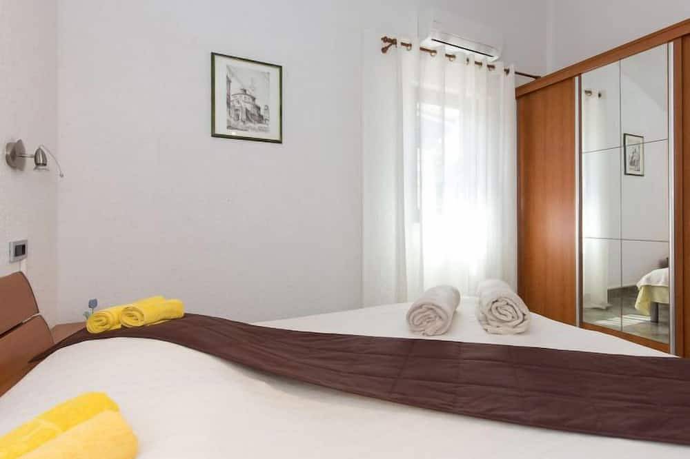 Ganze Wohnung, Starigrad in Naturpark Velebit