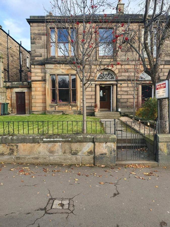 BnB für 4 Personen, mit Garten und Ausblick in Edinburgh