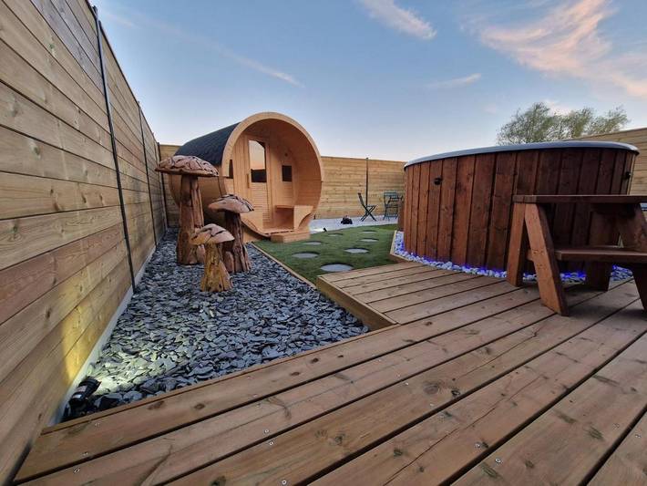 Location de vacances pour 6 personnes, avec sauna ainsi que terrasse et jacuzzi à Sailly-sur-la-Lys