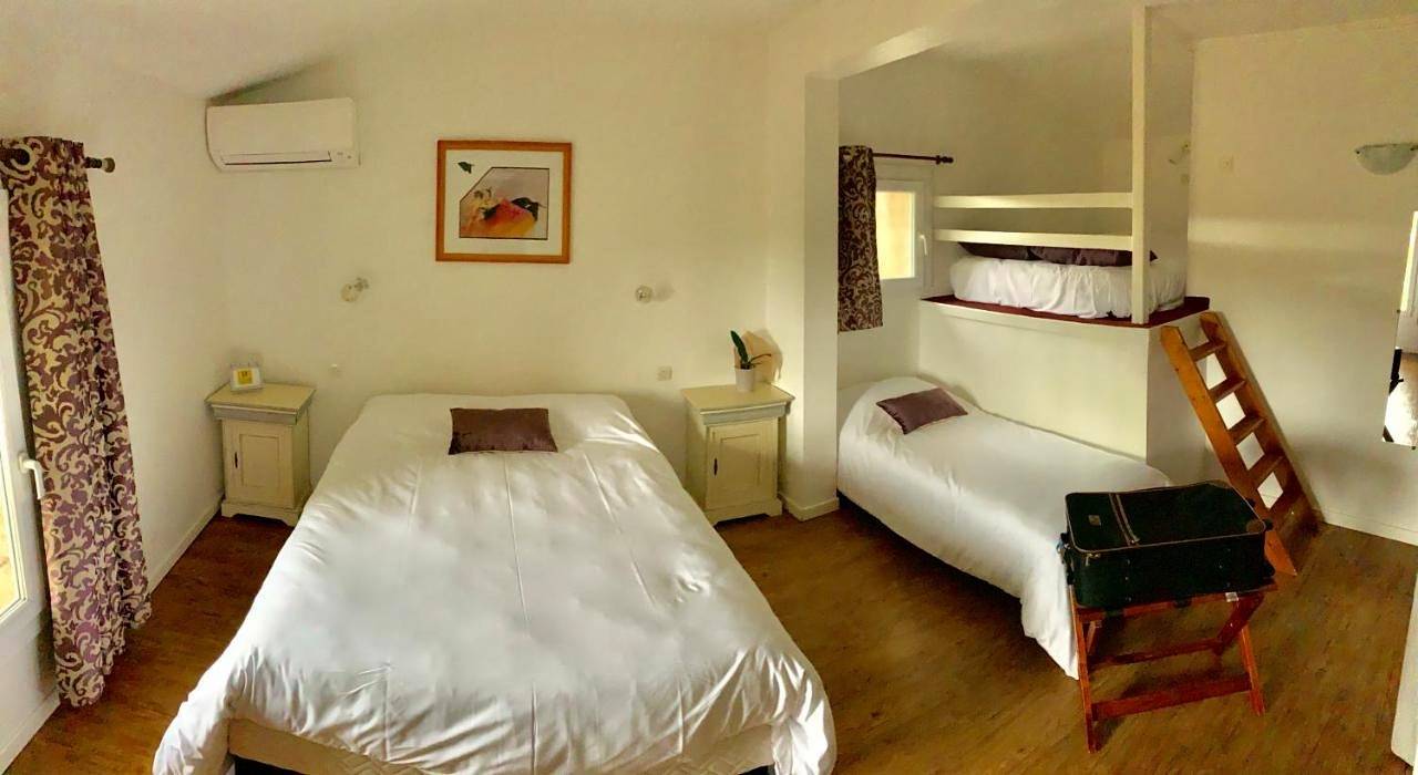 Double Room in Saint-Hippolyte-du-Fort, Parc national des Cévennes