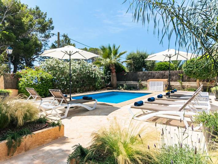 Finca für 5 Personen, mit Balkon und Terrasse sowie Garten und Pool in Cala Llombards - 3