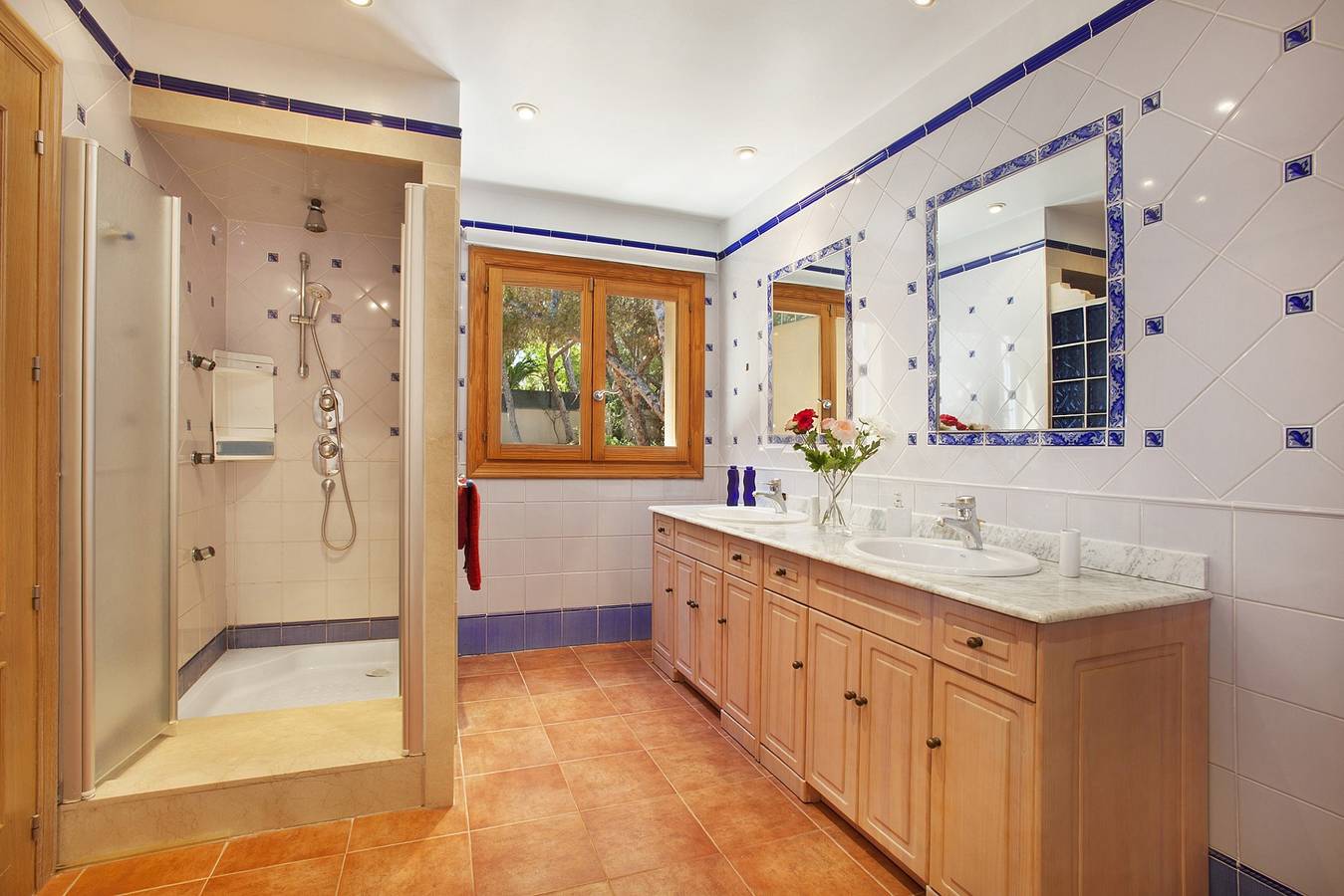 Spectacular Mallorca Villa I Tantalising Sea Views I Villa Cabello I 5 Bedrooms I Sea Front I Cala Vinas in Cala Vinyes, Calvià