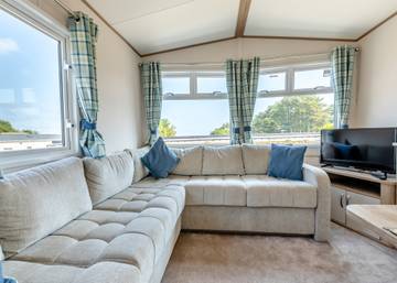 Caravan for 4 People in Brixham, South West England, Photo 2