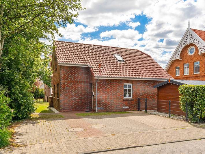Ferienhaus für 6 Personen, mit Terrasse und Garten sowie Sauna, kinderfreundlich in Norden-Norddeich