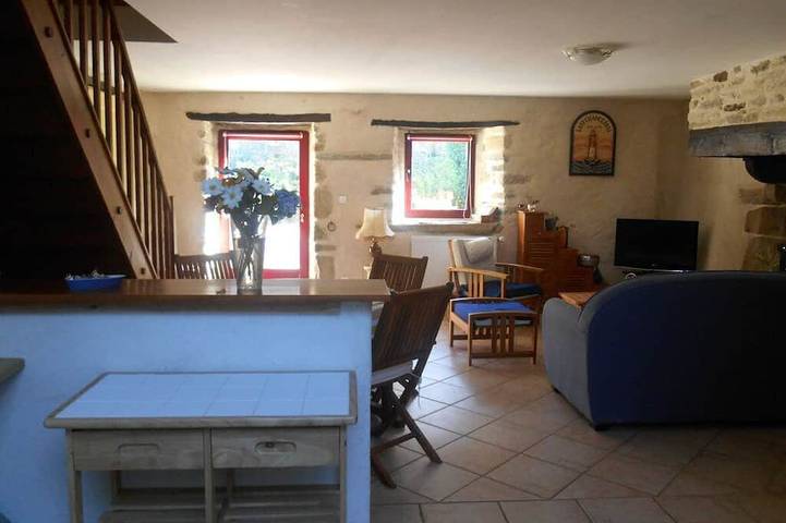 Gîte pour 4 personnes, animaux acceptés à Saint-Jean-Brévelay