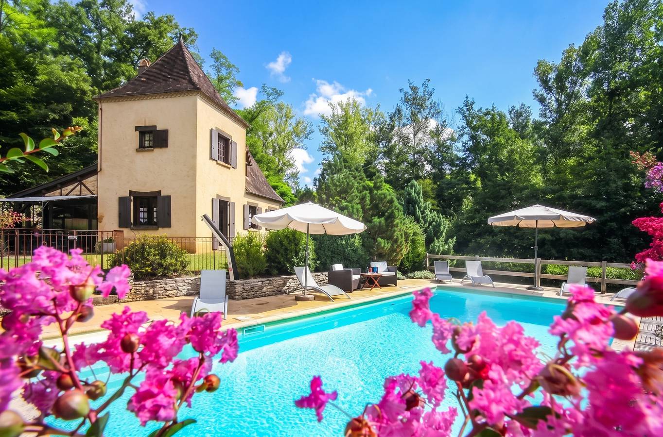 Villa avec piscine privée à Vézac, 160 m² in Vézac, Périgord Noir