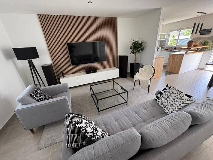 Gîte pour 2 personnes, avec Terrasse ainsi que Jardin et Vue à Mazières-de-Touraine