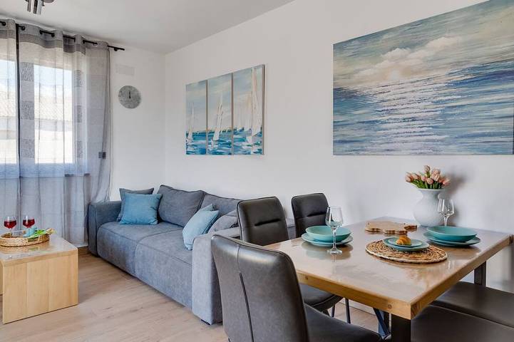 Villa für 12 Personen, mit Garten und Whirlpool sowie Balkon in Povljana - 3