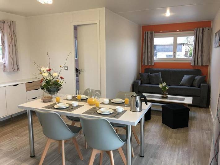 Location de vacances pour 4 personnes, avec Terrasse à Lhommaizé