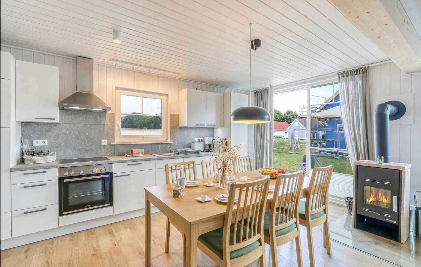 Gemütliches Apartment mit Gartenterrasse & Parkplatz in Zerpenschleuse, Wandlitz