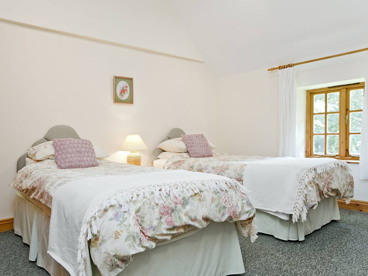 Thatch Cottage in Cornwall