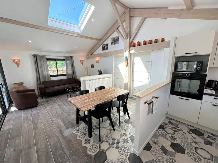 Gîte pour 4 personnes, avec piscine ainsi que jardin et terrasse à Soustons - 4