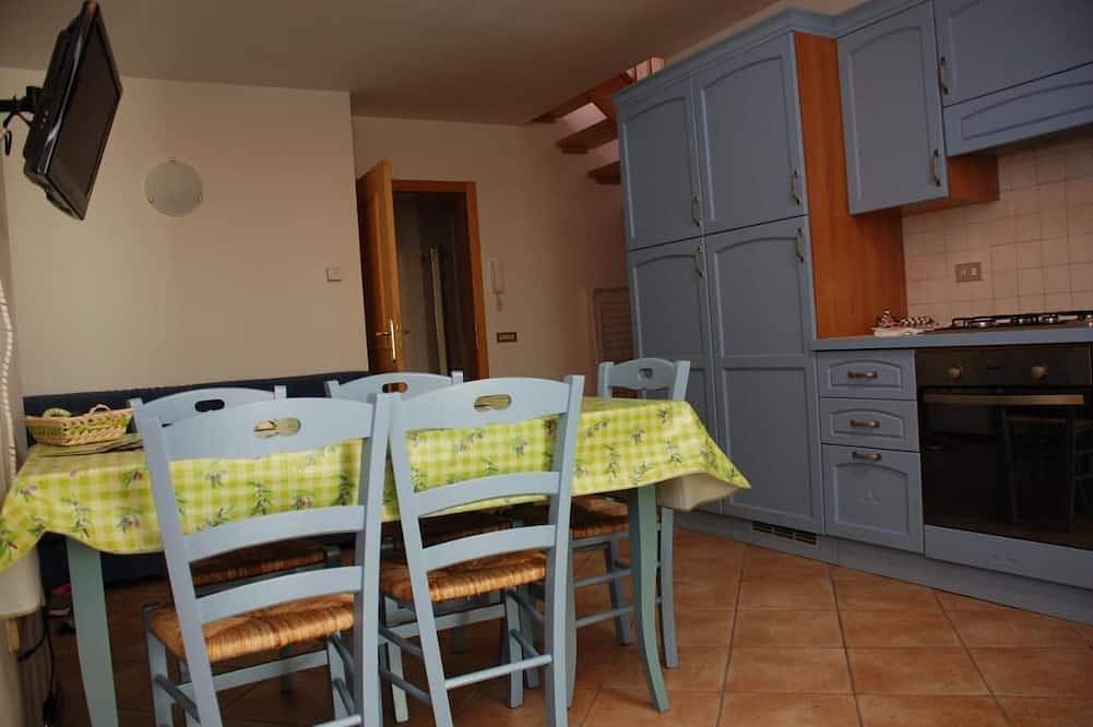 Ganze Wohnung, Apartment 8 Maso Anna. in Mestriago, Commezzadura