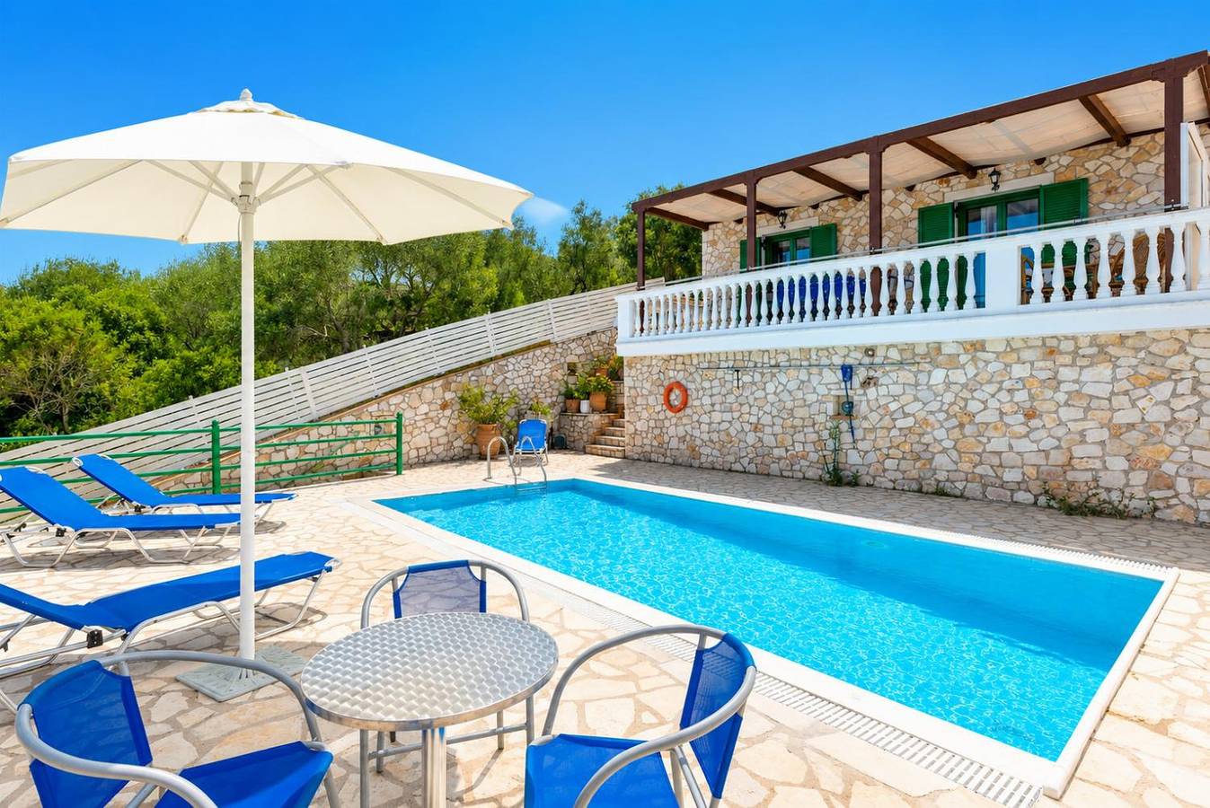 Villa für 6 Personen mit Meerblick in Ieromonachos, Paxos