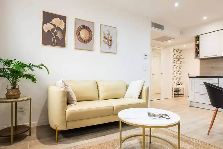 Gîte pour 4 personnes dans Gare De Cannes