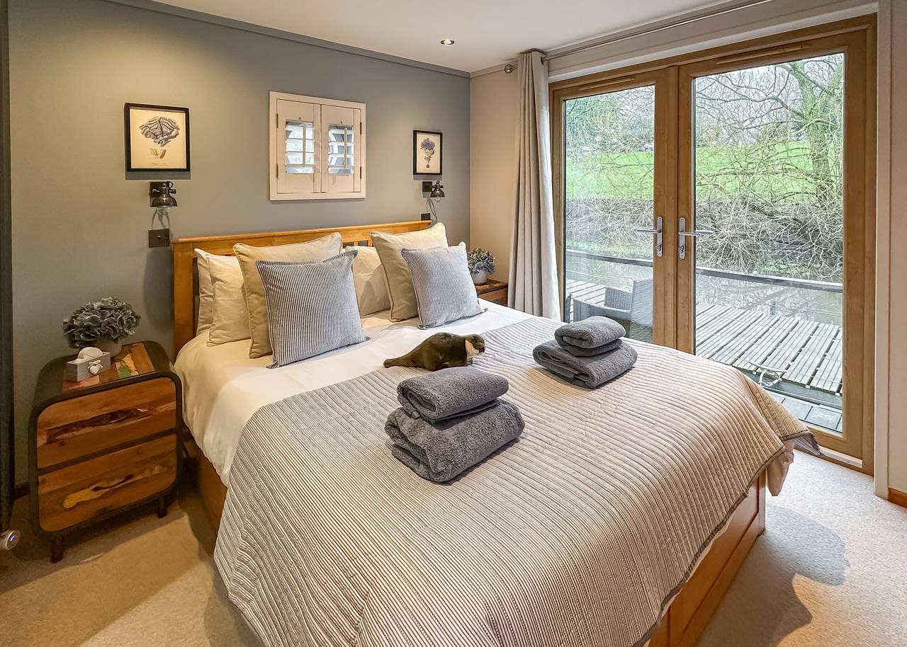 Floating Lodge in York, Yorkshire