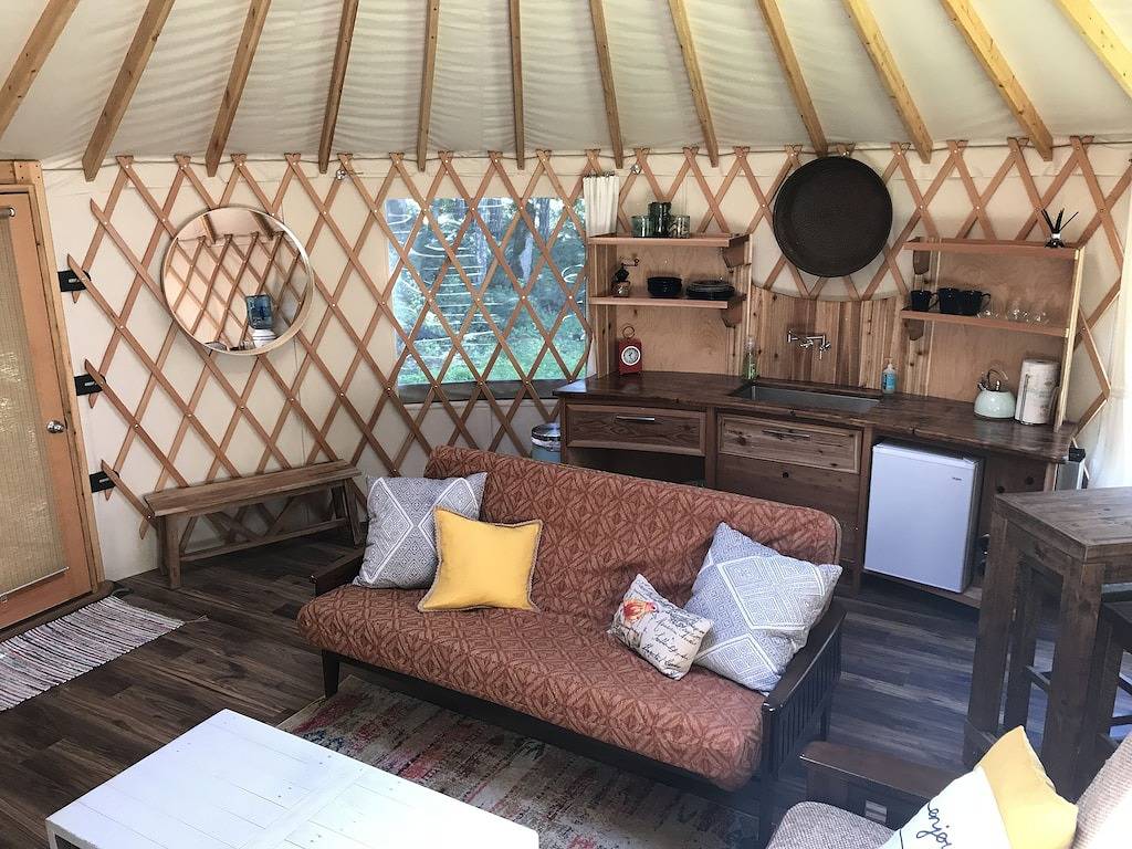 Luxury Wine Country Yurt Ideal für jede Jahreszeit in Yamhill County