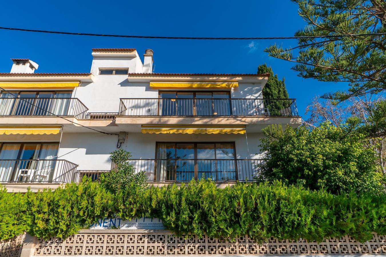 Apartamento entero, Apartamento 'Apartamento Ponent 2' con terraza privada, Wi-Fi y aire acondicionado in Cala Rajada, Capdepera