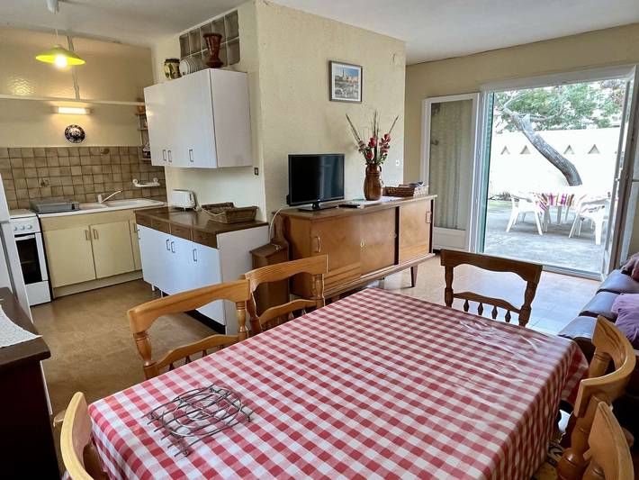 Location de vacances pour 5 personnes, avec terrasse dans Plage des Pins - 3