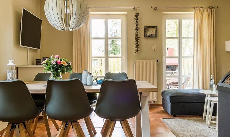 Ferienhaus für 6 Personen, mit Terrasse und Garten in Born a. Darß - 3